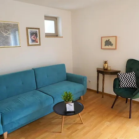 Appartement Komfortables Und Ruhiges Airport In Berlin Sxf